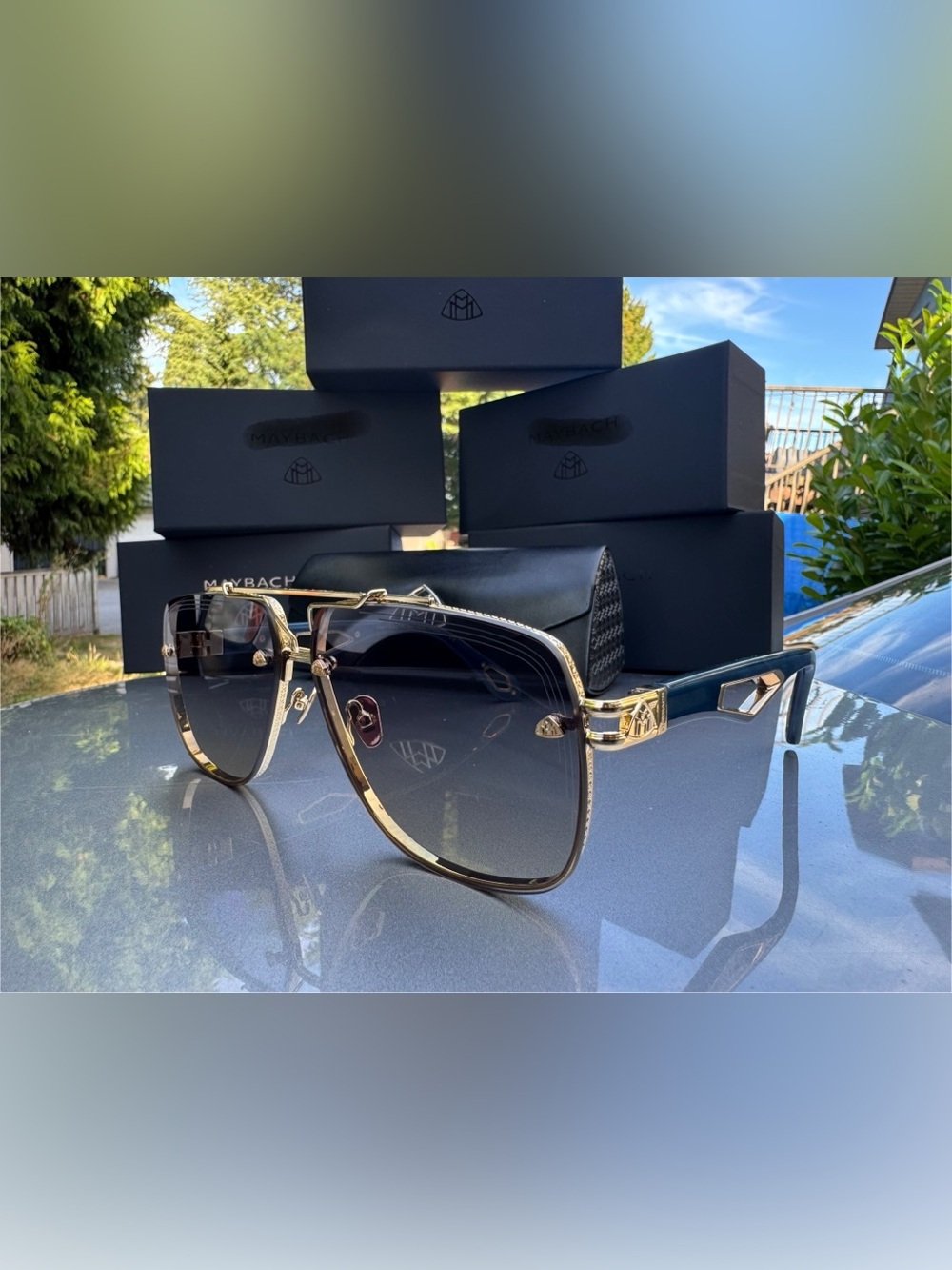 Men's Gold-Trim Black Gradient Sunglasses